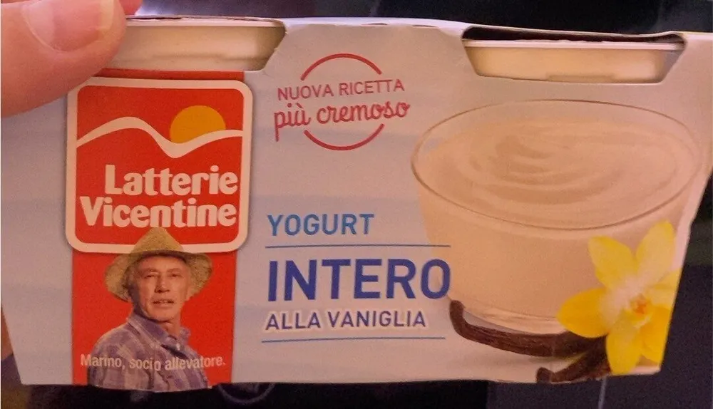 Yogurt intero vaniglia
