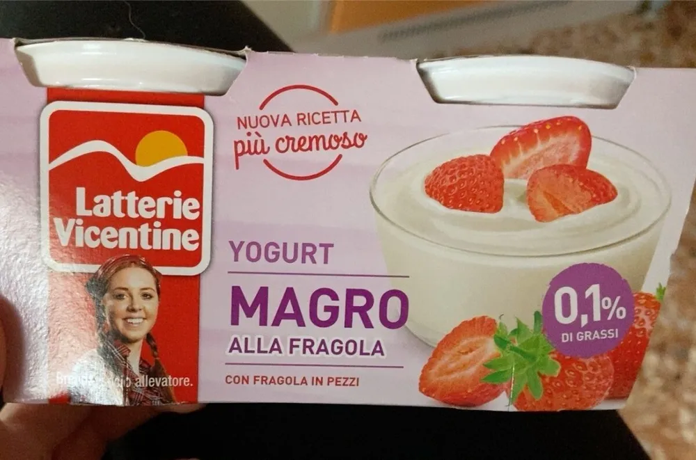 Yougurt magro alla fragola