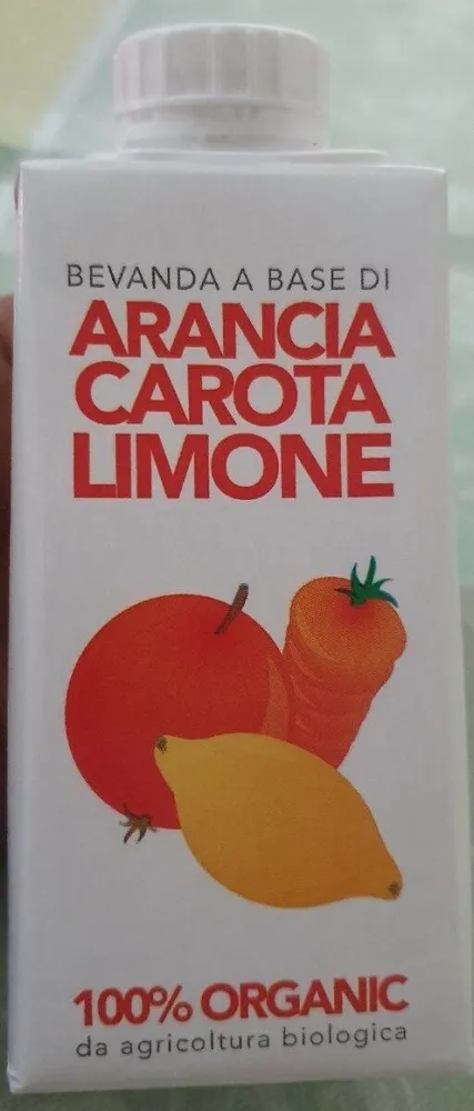 Zumo de naranja-zanahoria-limon