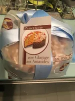 Panettone avec Glaçage aux Amandes