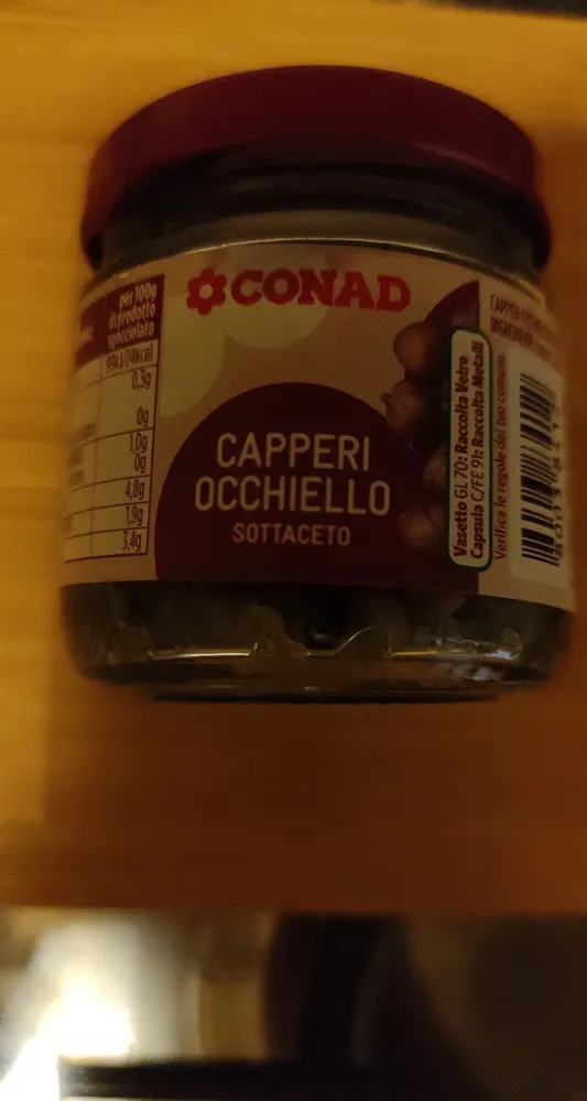Capperi occhiello