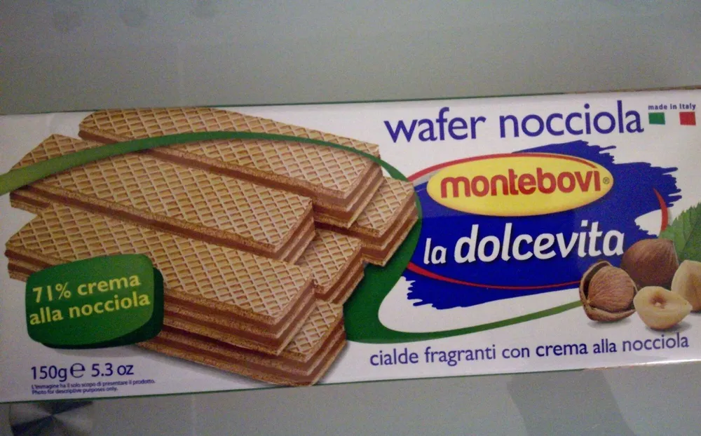 Wafer alla nocciola