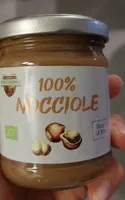 Crema di nocciole spalmabile