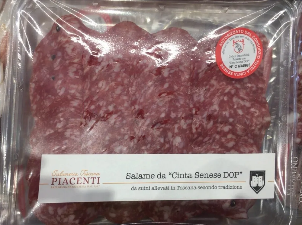 Salame cinta senese dop