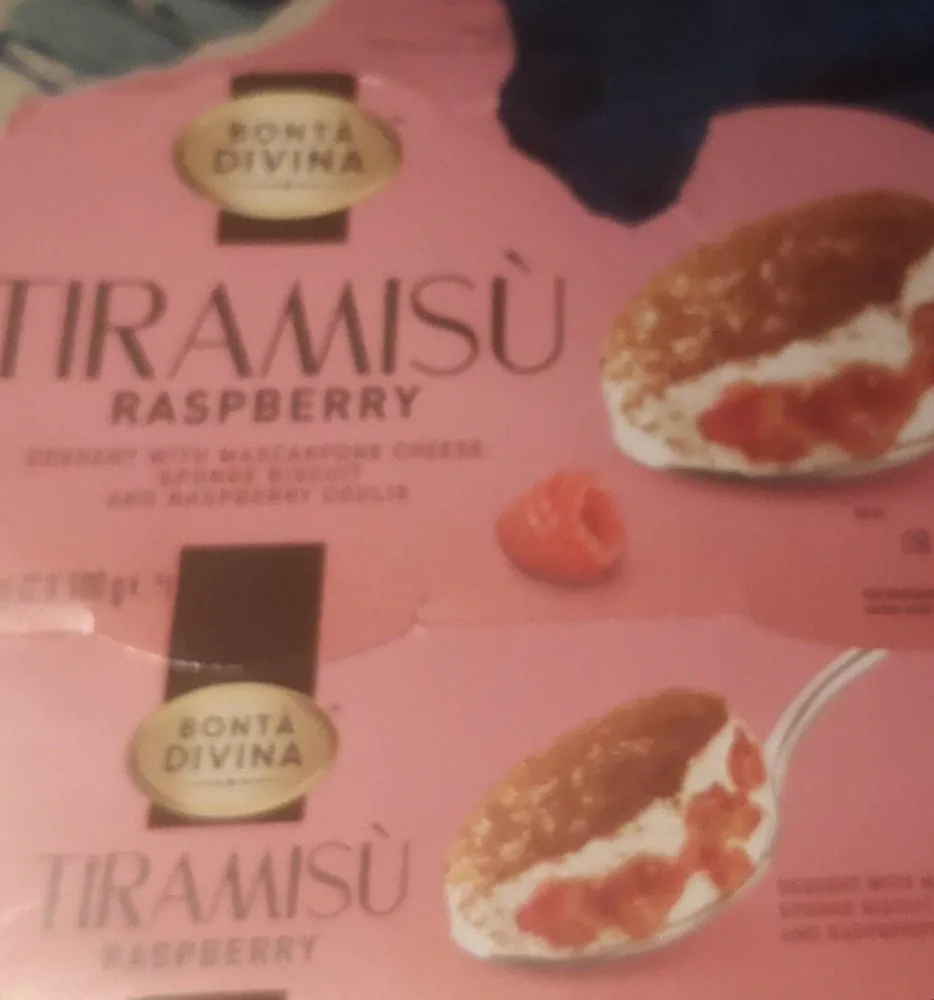 Tiramisu raspberry dessert