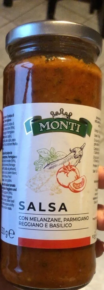 Salsa con melanzane parmigiano reggiano e basilico