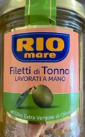Filetti di tonno lavorati a mano