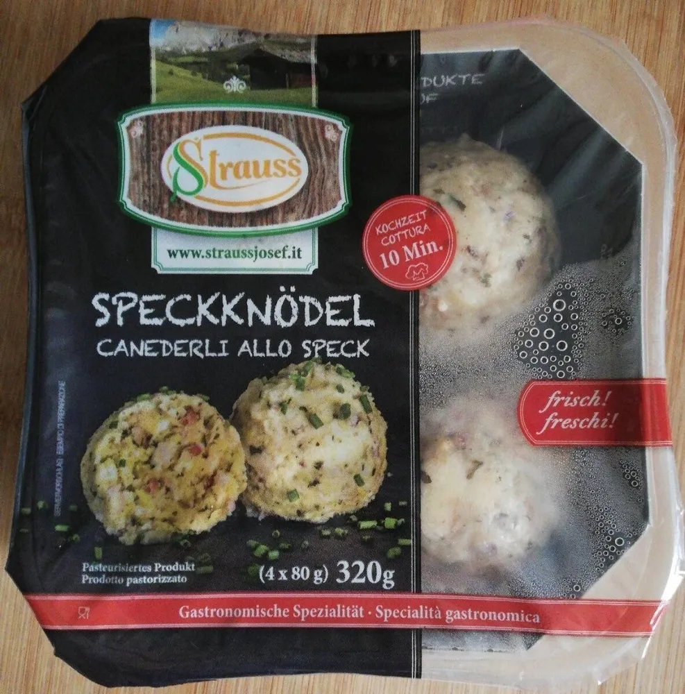 Speckknodel canederli allo speck