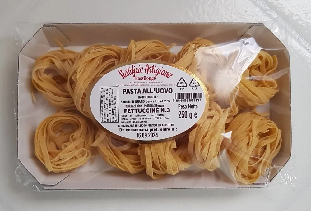 pasta all'uovo fettuccine