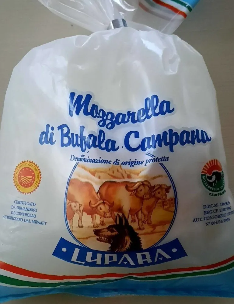 Mozzarella di bufala campana