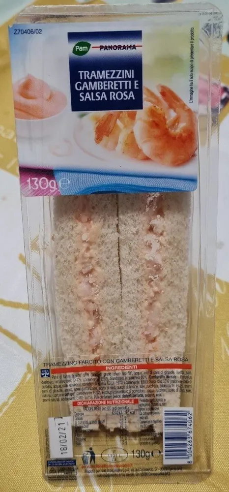 Tramezzini gamberetti e salsa rosa