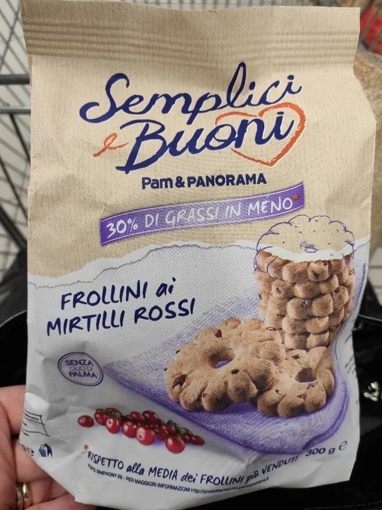 Frollini ai mirtillo rossi