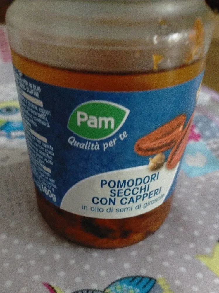 Pomodori secchi con capperi