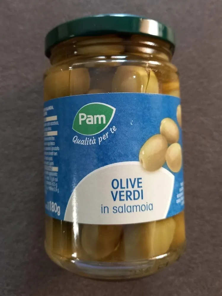 Olive verdi in salamoia