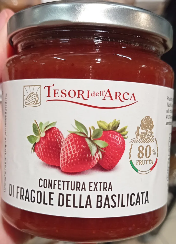 Confettura extra di fragole della basilicata