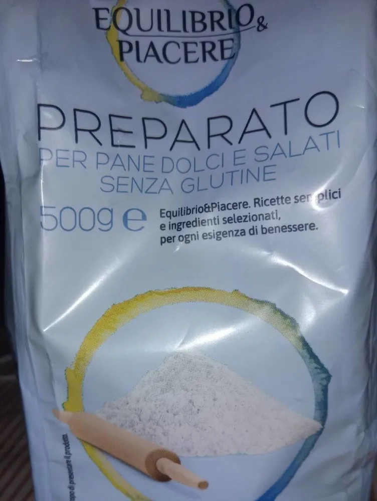 Preparato per pane dolci e salati senza glutine