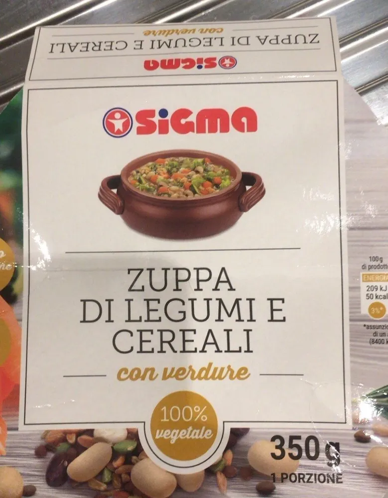 Zuppa di legumi e cereali con verdure