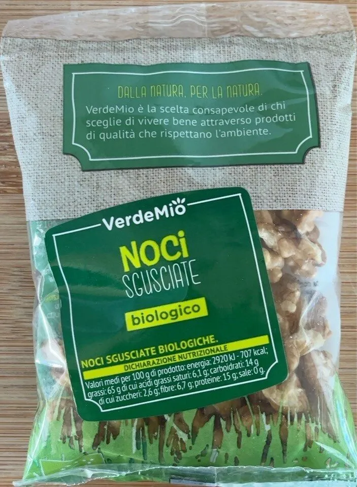 Noci sgusciate
