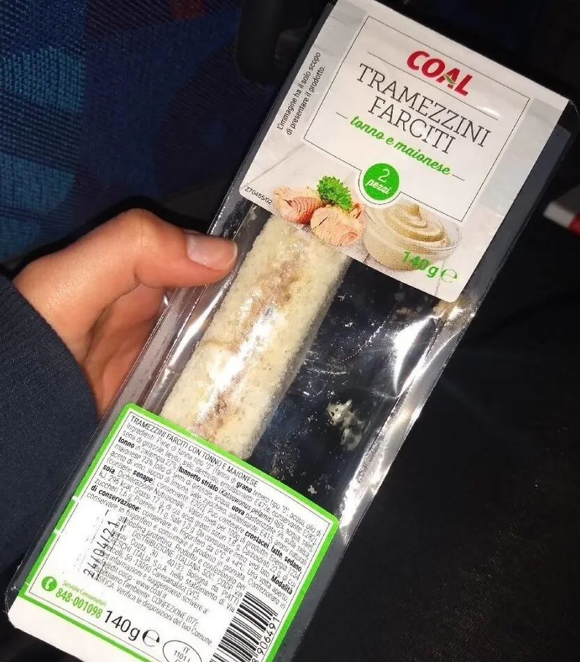 Tramezzini farciti tonno e maionese