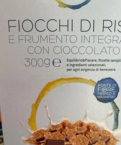 Fiocchi di riso e frumento integrale con cioccolato