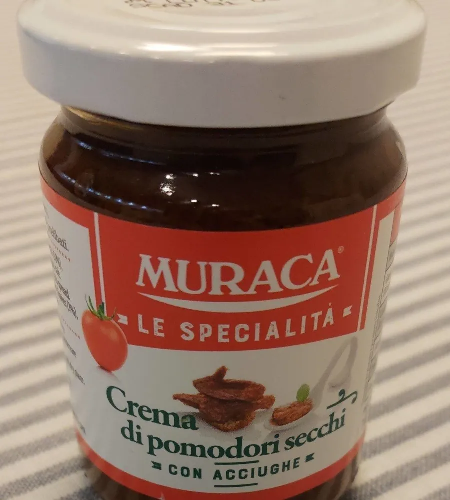 Crema di pomodori secchi con accighe