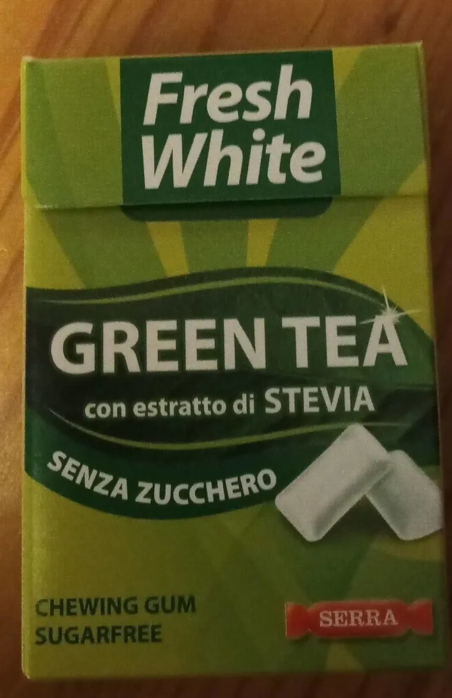 Fresh withe green tea