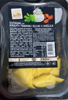 Ravioli con burrata pomodori secchi e basilico