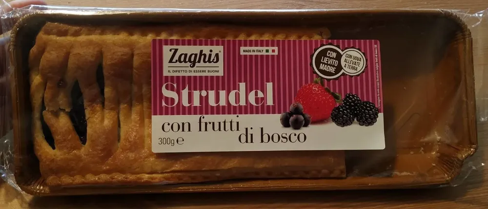 Strudel con frutti di bosco
