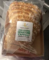 Pane senatore cappello con fiocchi di farro integrale