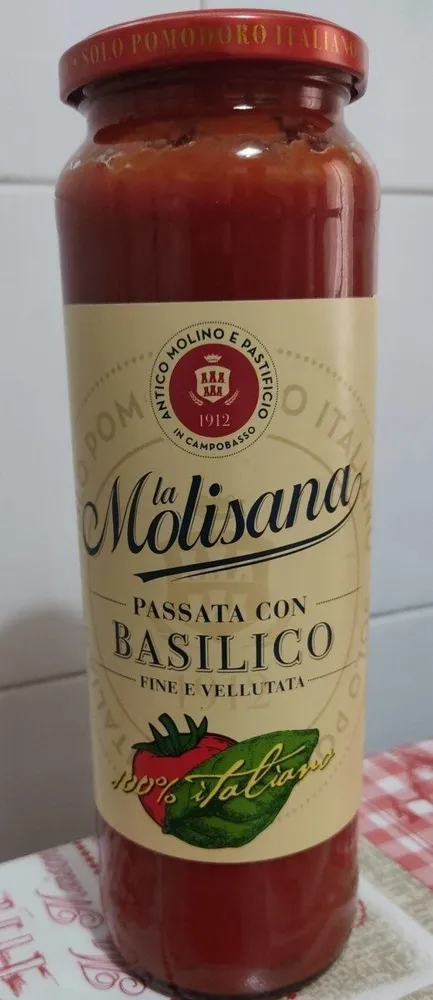 Passata con basilico