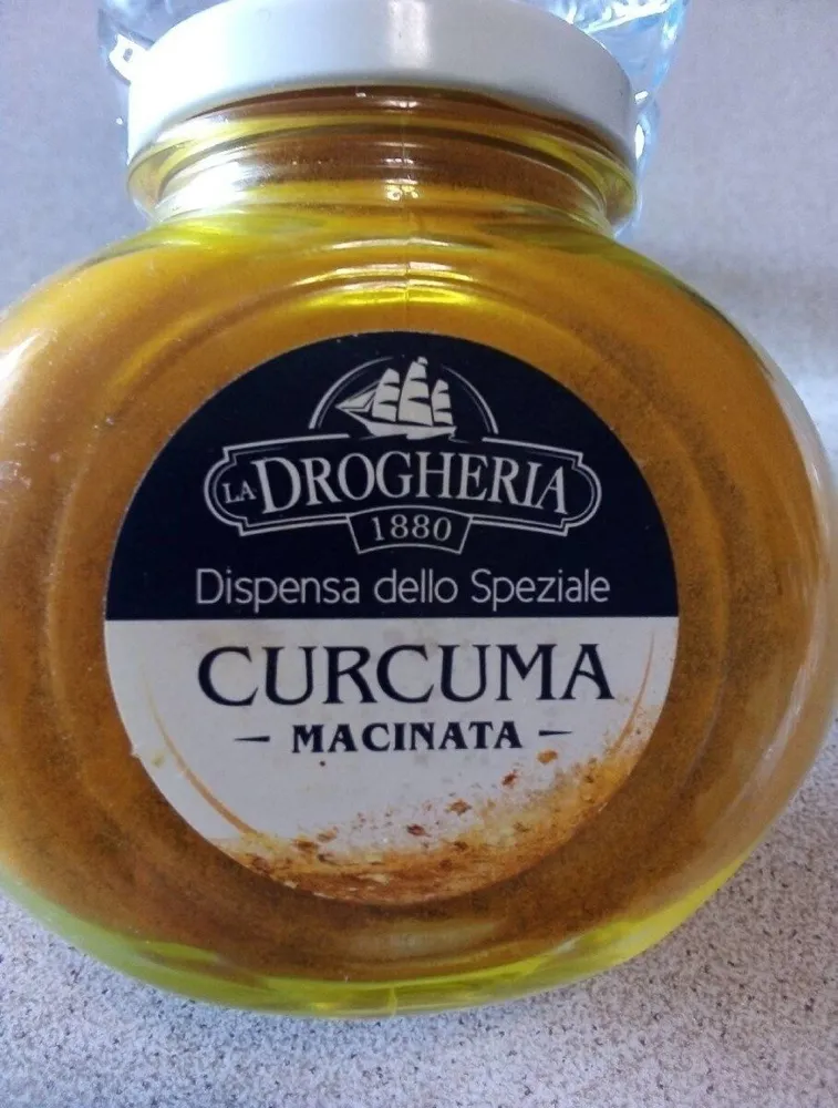 Curcuma macinata