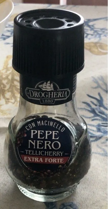 Pepe nero