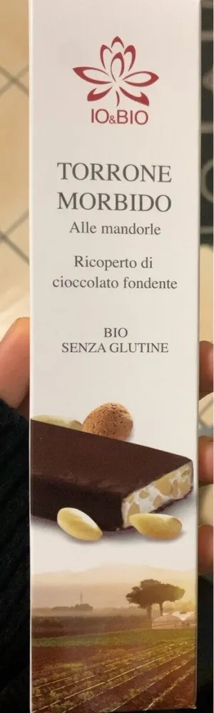 Torrone morbido alle mandorle