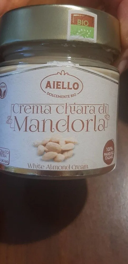 Crema Chiara di mandorla