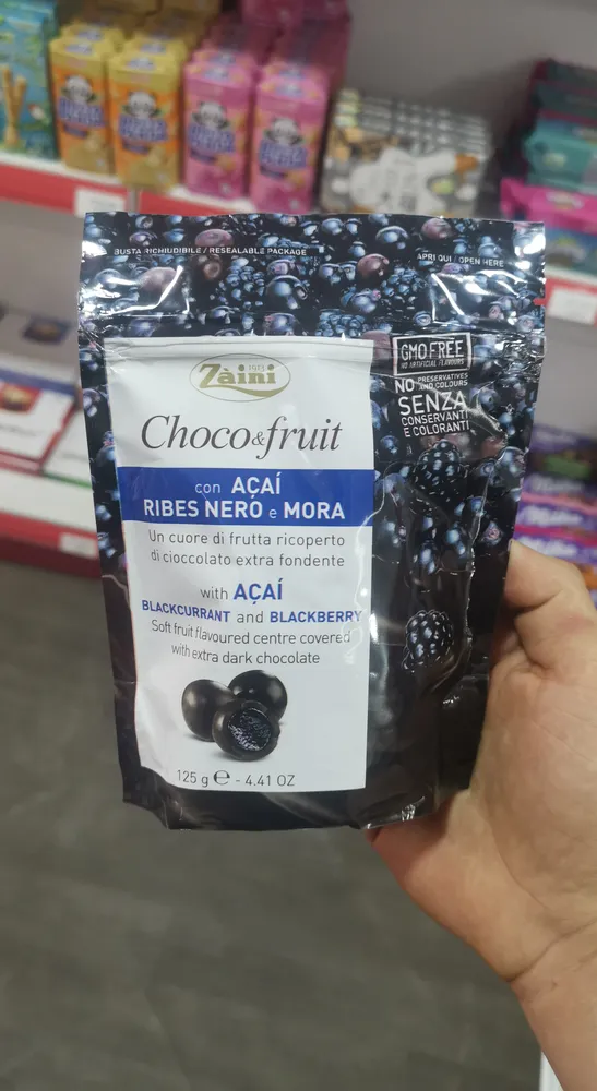 Chocofruit con acai ribes nero • mora