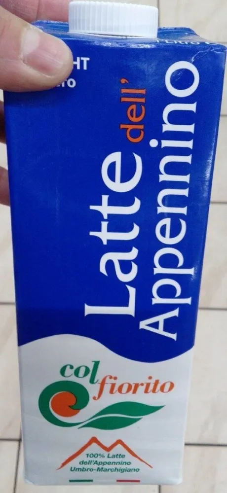 Latte UHT Intero