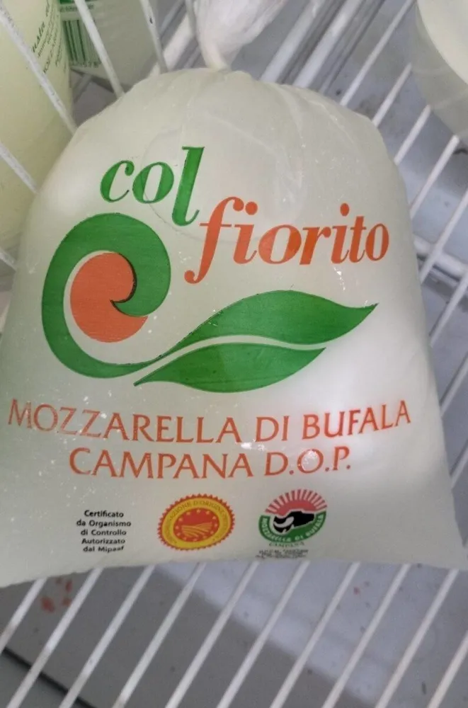 Mozzarella di bufala campana DOP