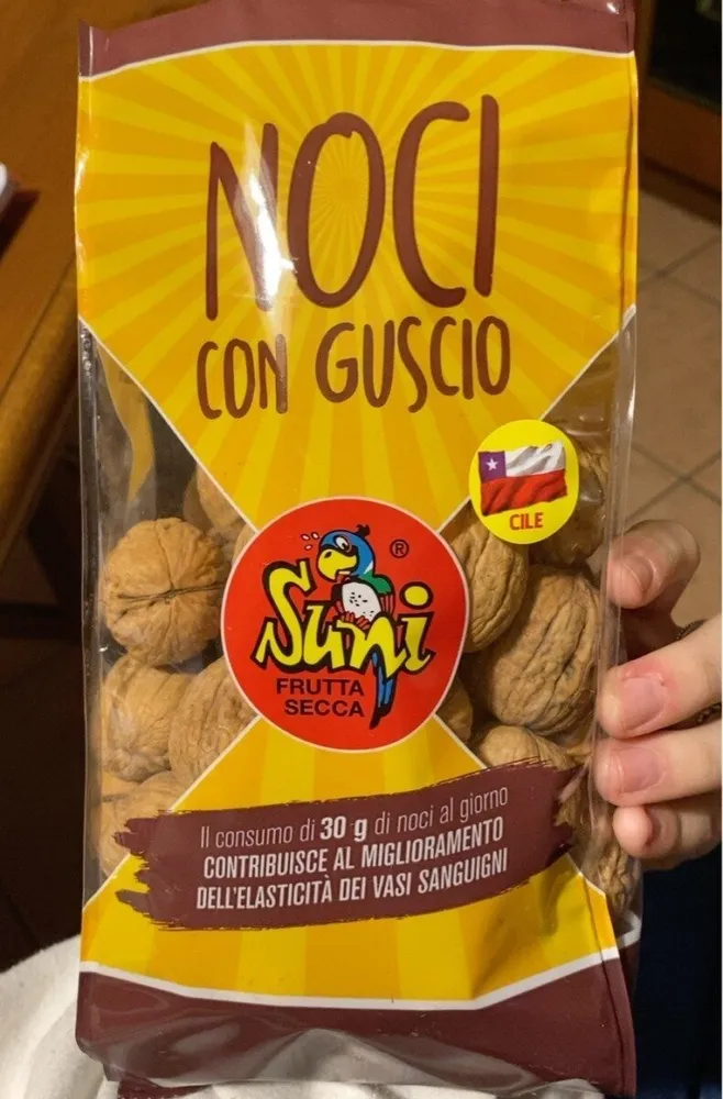 noci con guscio