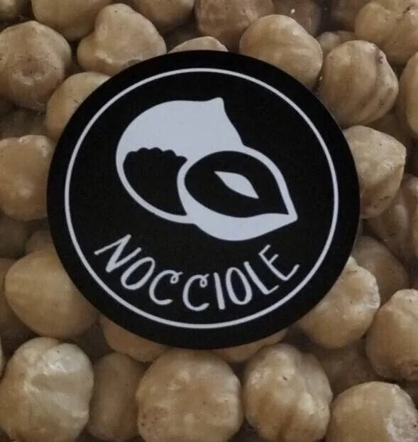 Nocciole sgusciate tostate