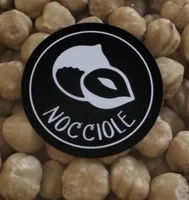 Nocciole sgusciate tostate