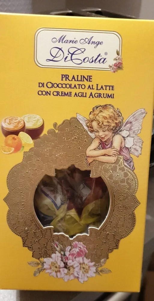 Praline di cioccolato al latte con creme agli agrumi