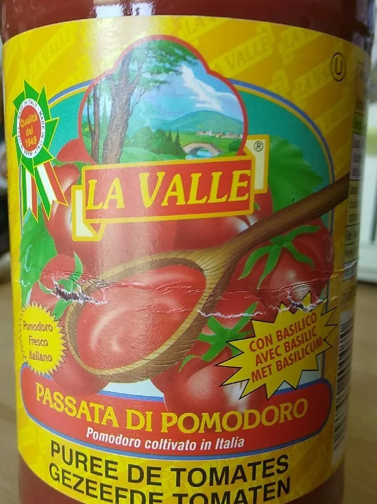 Molho Tomate Com Manjericao La Valle