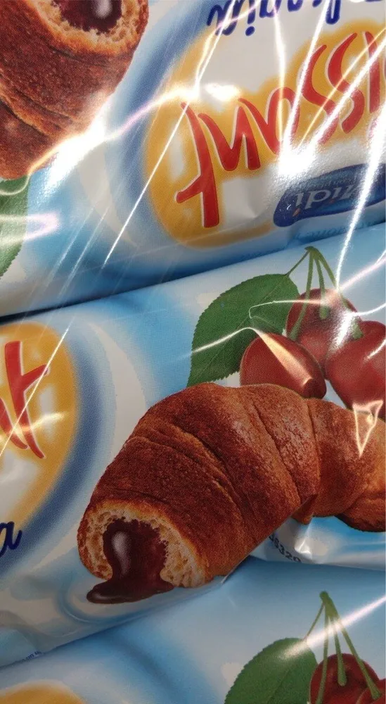 Croissant ciliegia