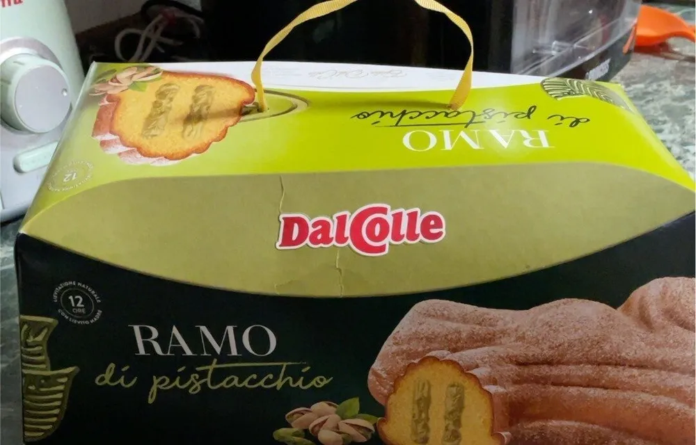 Ramo di pistacchio