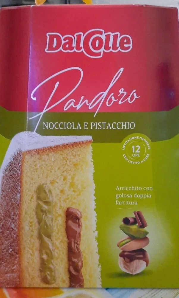 Pandoro nocciola e pistacchio