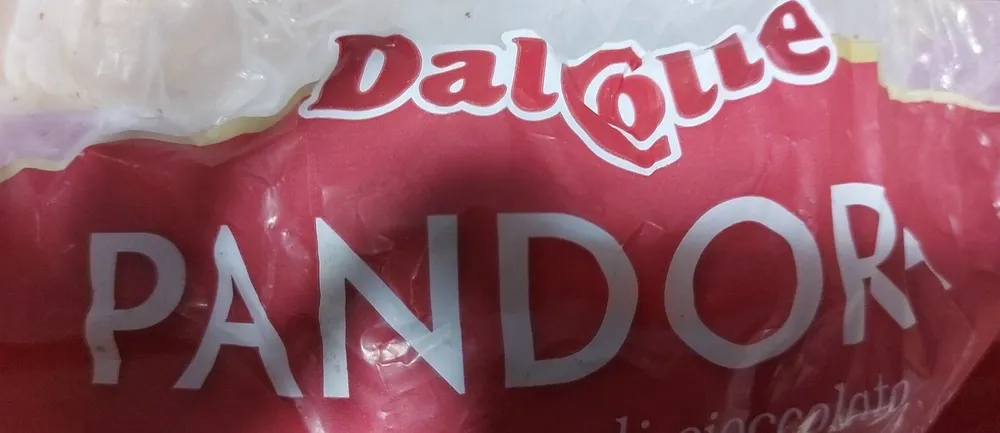Pandora con gocce di cioccolato