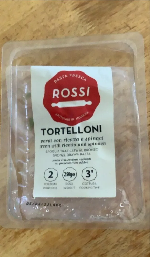 Tortellini ricotta and spinach