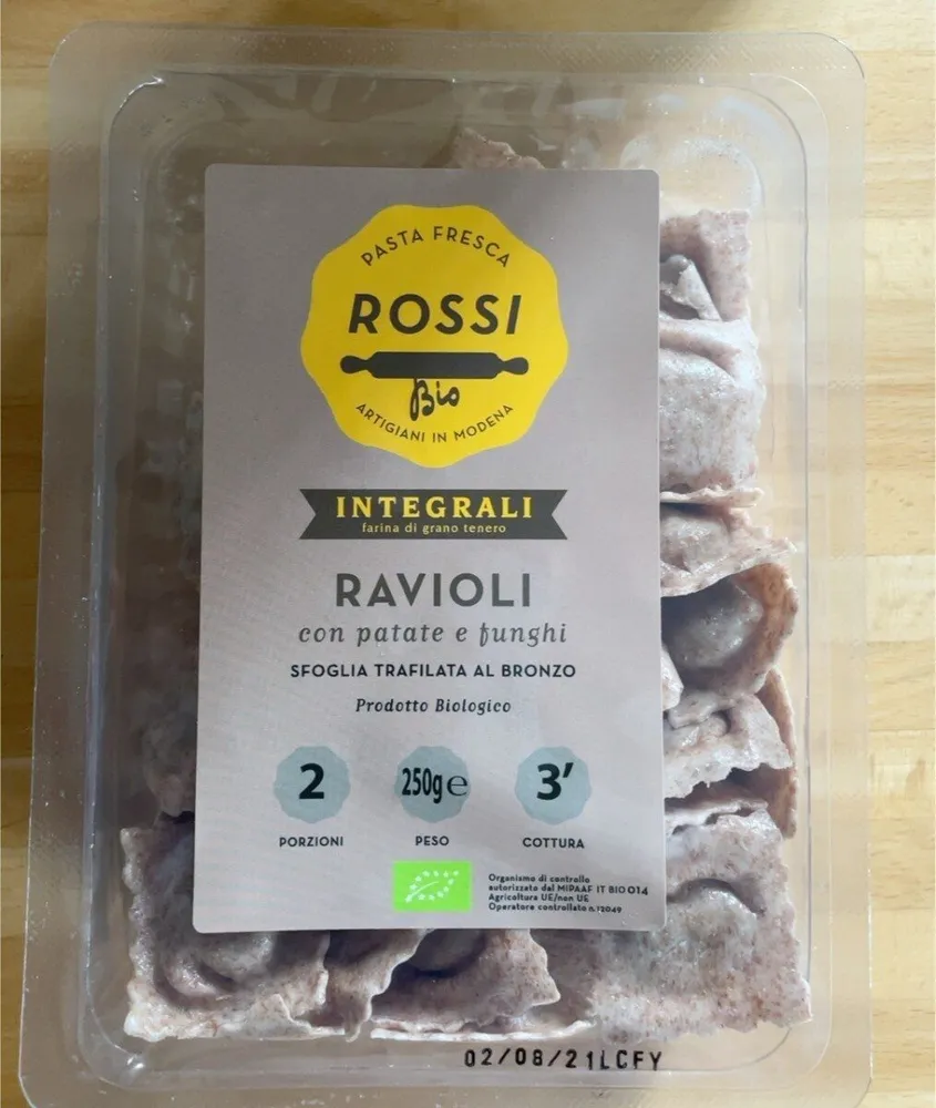 Ravioli con patate e funghi