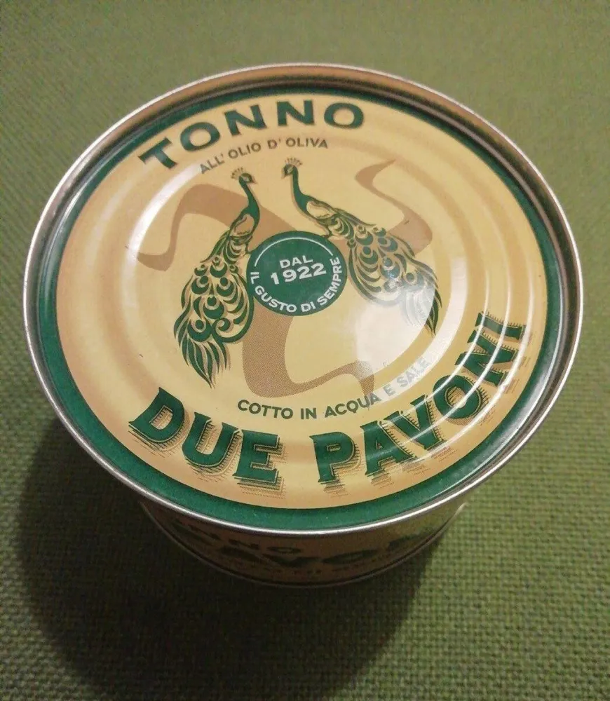 Tonno all'olio d'oliva cotto in acqua e sale