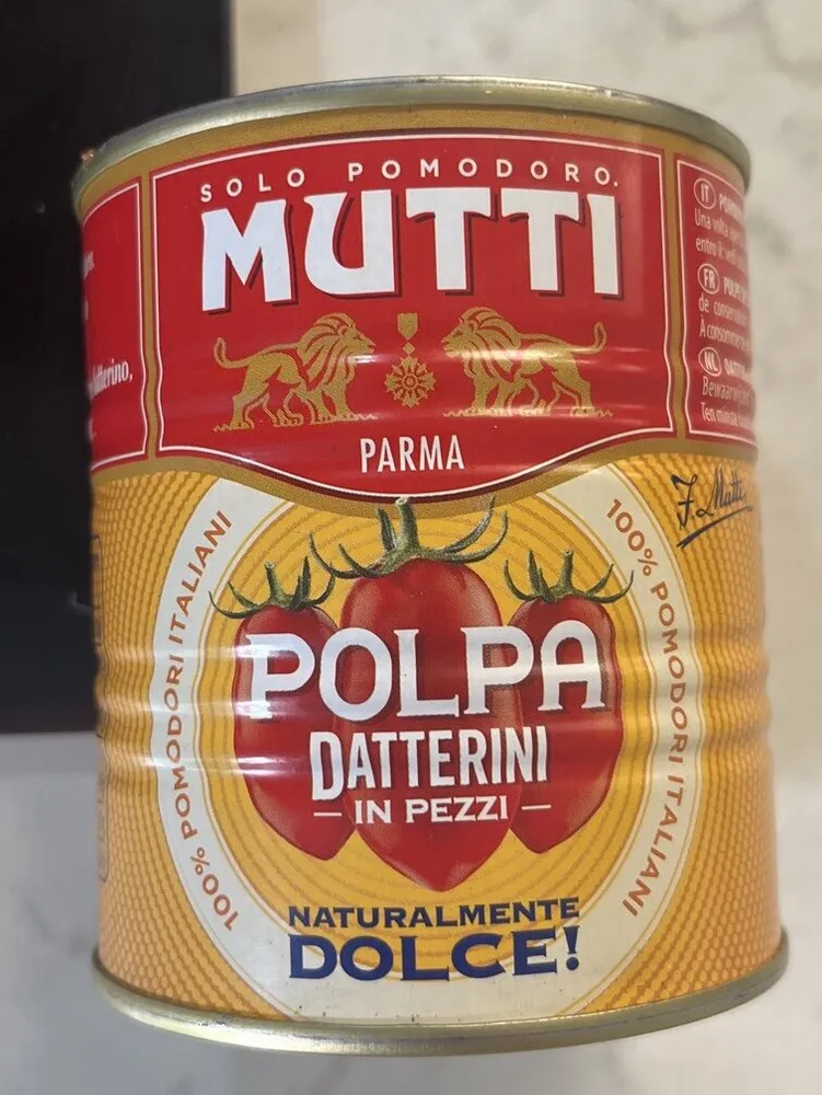 Polpa datteltomaten in Stücken